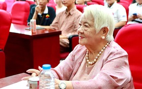 95 tuổi đạo diễn Xuân Phượng vẫn làm việc hăng say
