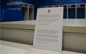 Tuyển Romania để lại 'tâm thư' xúc động sau khi bị loại ở Euro 2024