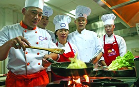 Đầu bếp Việt kể chuyện đi Mỹ