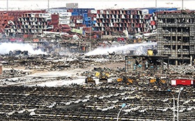 ​Thiên Tân: lửa, hóa chất và nước mắt