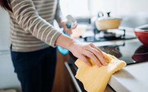 Ở nhà giúp vợ rửa bát quét nhà thì có sao?