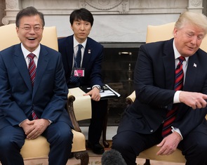 Khó bắt mạch cuộc gặp thượng đỉnh Mỹ - Triều