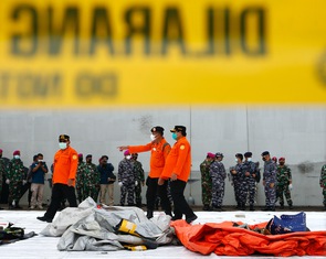 Việt Nam chia buồn vụ máy bay Indonesia gặp nạn