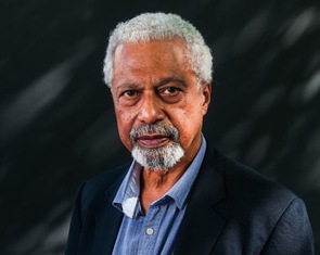 Tác giả Nobel văn chương 2021 Abdulrazak Gurnah: ‘Nhà văn châu Phi vĩ đại nhất còn sống’