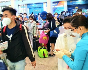 Giảm ùn tắc sân bay Tân Sơn Nhất dịp lễ được chuẩn bị ra sao?