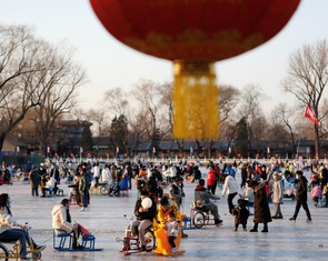 Đón năm mới 2023 ở Trung Quốc thời giảm cấp chống dịch