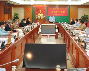 Xem xét kỷ luật nhiều lãnh đạo UB Chứng khoán Nhà nước, Sở Giao dịch chứng khoán Hà Nội, TP.HCM