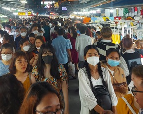 75.000 lượt khách đổ về Phú Quốc, tỉnh yêu cầu đảm bảo chất lượng dịch vụ, không tăng giá
