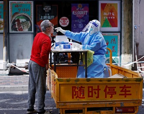 Thượng Hải công bố 12 ca tử vong mới do COVID-19