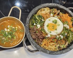 Cơm trộn và canh tương đậu kim chi: Cần gì phải đến Hàn Quốc mới được ăn?