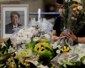 Khảo sát của Kyodo News: Hơn 53% người Nhật phản đối làm quốc tang cho ông Abe Shinzo