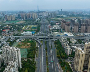 Thành phố Thành Đô của Trung Quốc dỡ phong tỏa