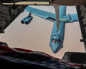 B-52 của Mỹ bay qua Trung Đông giữa lúc căng thẳng với Iran