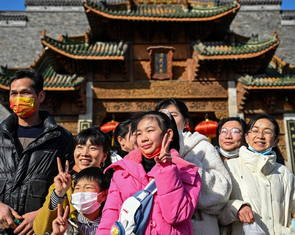 Trung Quốc thôi trả đũa, cấp lại visa cho người Nhật