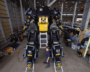 Công ty Nhật chế tạo robot biến hình khổng lồ