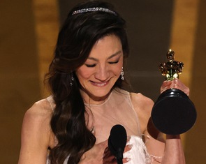 Dương Tử Quỳnh là nữ diễn viên chính xuất sắc nhất Oscar 2023
