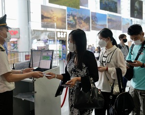Sân bay Nội Bài đón 371 chuyến bay nội địa, 231 chuyến quốc tế trong ngày 28-4