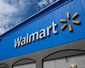 Walmart muốn lập mạng lưới riêng để sạc pin cho xe điện