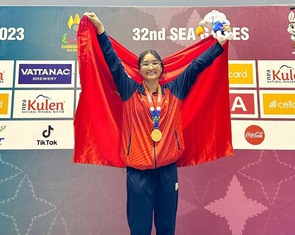 Cô gái Mường và 3 huy chương vàng ở SEA Games 32