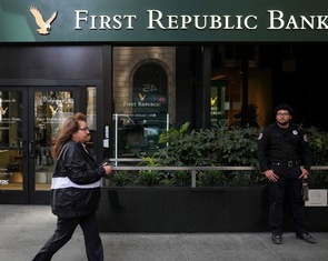 186 ngân hàng Mỹ đang có nguy cơ sụp đổ