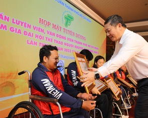 VĐV khuyết tật TP.HCM dự ASEAN Para Games 12 được thưởng hơn 11 tỉ đồng