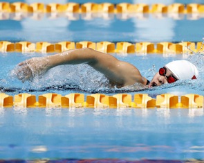 Vi Thị Hằng phá sâu kỷ lục môn bơi Para Games 12