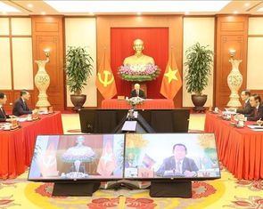 Tổng bí thư Nguyễn Phú Trọng điện đàm với Thủ tướng Campuchia Hun Sen