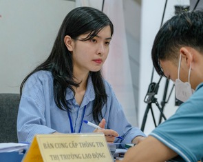 Doanh nghiệp ồ ạt tuyển lao động, Hà Nội cần hơn 120.000 người