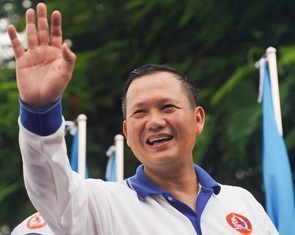 Ông Hun Manet cam kết bảo vệ đất nước và Hoàng gia Campuchia