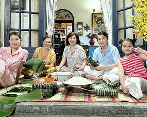 Vợ chồng Lê Khánh - Tuấn Khải đóng phim Tết