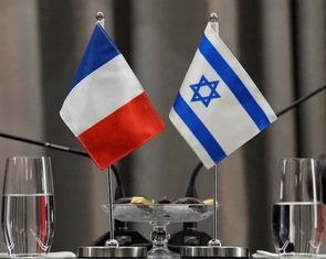 Israel chuẩn bị thủ tục pháp lý chống lại Tổng thống Pháp Emmanuel Macron