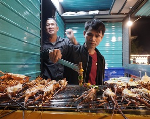 Nha Trang có chợ đêm đầu tiên mở đến 0h
