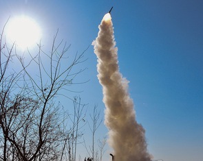 Triều Tiên tuyên bố thử tên lửa mang đầu đạn siêu lớn