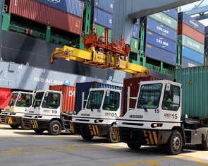 Khủng hoảng ở Biển Đỏ tác động đến vận chuyển, xuất nhập khẩu thế nào?