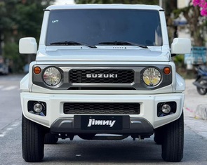 Tin tức giá xe: Suzuki Jimny kèm phụ kiện, đẩy giá lên tới hơn 900 triệu