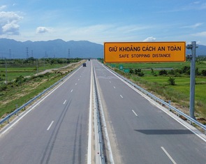 Cao tốc Cam Lâm - Vĩnh Hảo thông tuyến ngày 26-4 và chưa thu phí