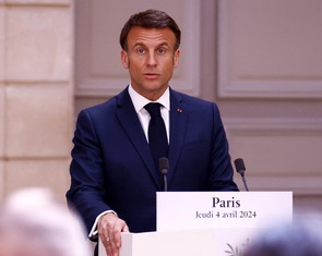 Tổng thống Macron bức xúc, tố Nga dọa dẫm Pháp trong cuộc điện đàm