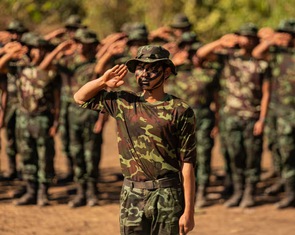 Myanmar bắt đầu huấn luyện quân sự cho lớp tân binh mới