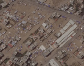 Hình ảnh vệ tinh dòng người Palestine tháo chạy khỏi Rafah
