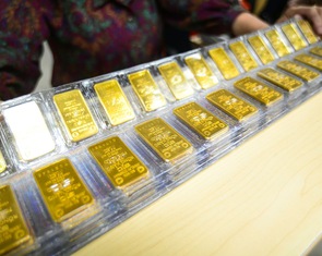 Giá vàng tăng sốc, nhu cầu vàng ở Việt Nam vẫn cao nhất 9 năm, vì sao?