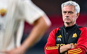 Điểm tin thể thao sáng 2-10: HLV Mourinho được “giải cứu”