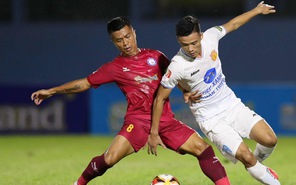 Rượt đuổi tỉ số ở Nha Trang, CLB Nam Định toàn thắng ở V-League