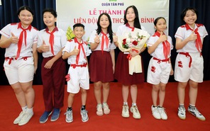 Quận Tân Phú thêm một liên đội ở trường ngoài công lập