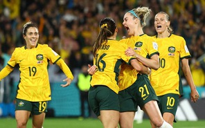 Chủ nhà Úc lần thứ tư vào tứ kết World Cup bóng đá nữ