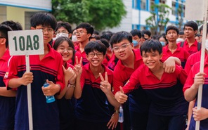 Teen THPT Bùi Thị Xuân háo hức với dàn sao Việt sẽ “đổ bộ” lễ khai giảng
