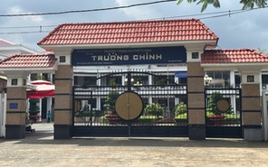 Group học sinh Trường THPT Trường Chinh xôn xao vì đồ ăn căn tin chưa chín