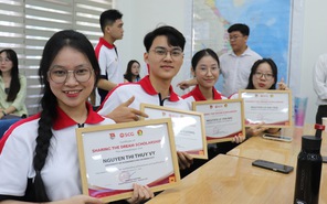 SCG Sharing the Dream 2024 trao học bổng cho 74 sinh viên khu vực phía Nam