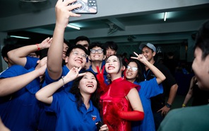 1001 khoảnh khắc hội xuân ấn tượng của teen THPT Nguyễn An Ninh