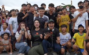 Lý Hải đưa ê kíp ra khơi để quay phim; Rap Việt mùa 4 trở lại