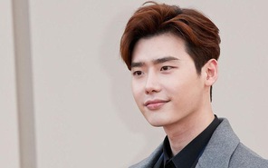 Gia tài phim ảnh chất lượng của Lee Jong Suk - bạn trai IU